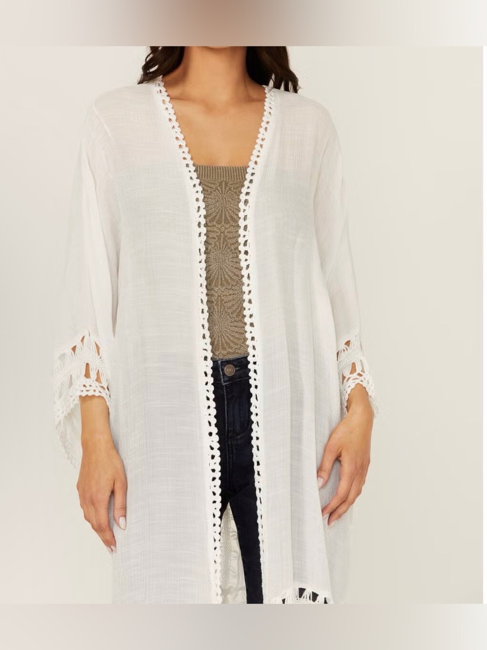 Shyanne women’s crochet fringe kimono